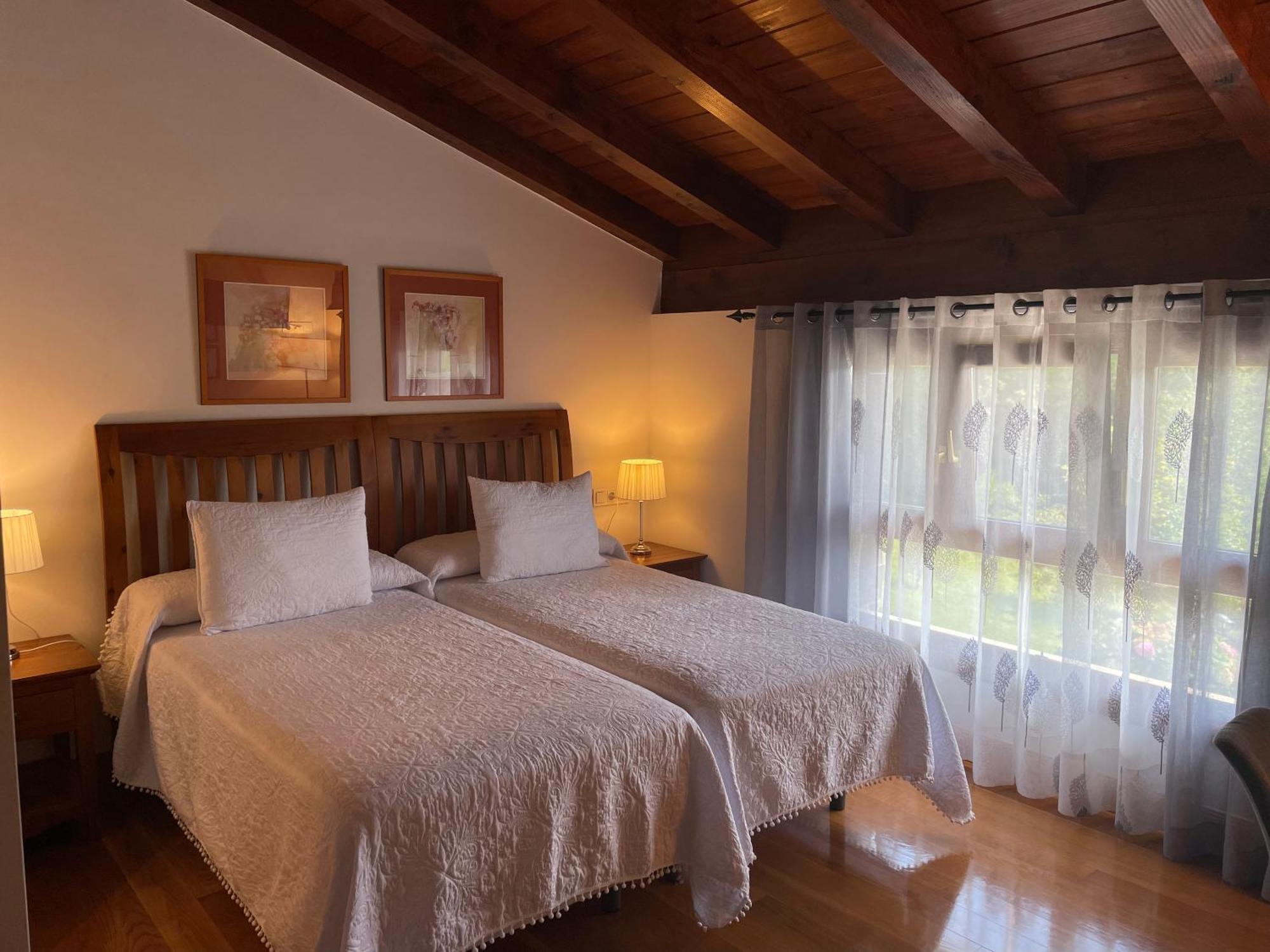 Agroturismo Erretegi Haundi โอยาร์ทชุน ภายนอก รูปภาพ